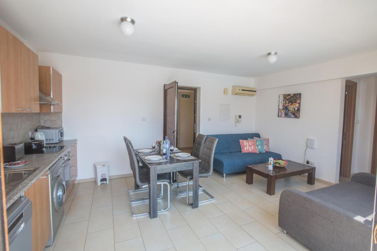 Napiana Apartments Agia Napa Buitenkant foto
