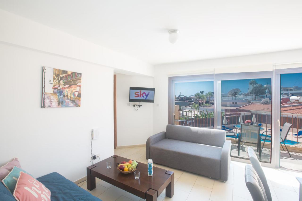 Napiana Apartments Agia Napa Buitenkant foto