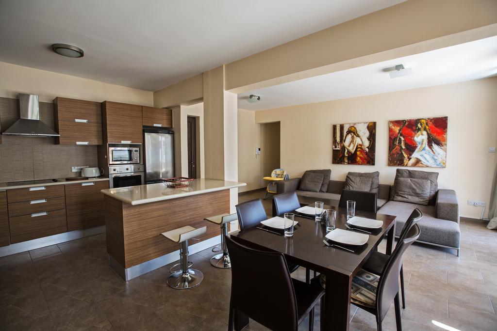 Napiana Apartments Agia Napa Kamer foto