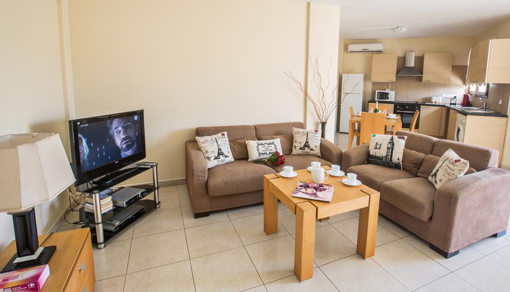 Napiana Apartments Agia Napa Kamer foto