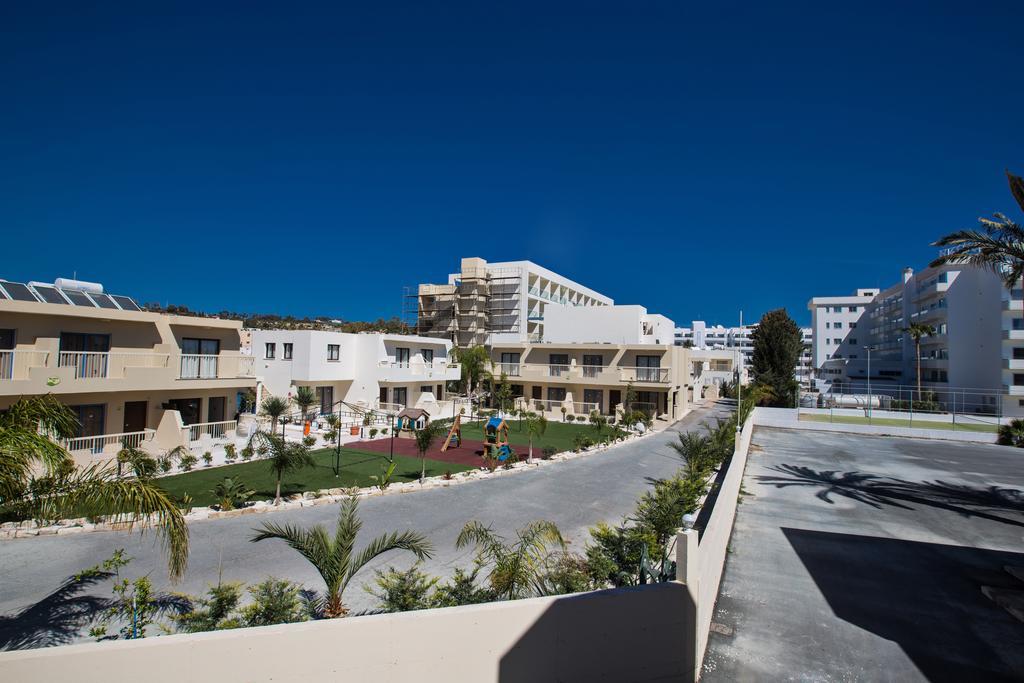 Napiana Apartments Agia Napa Buitenkant foto