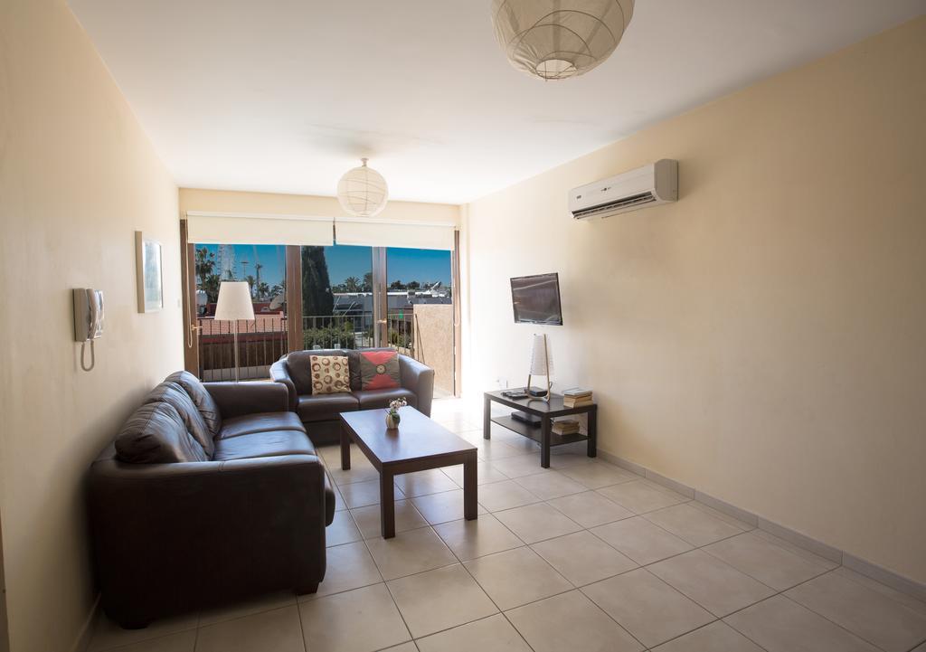 Napiana Apartments Agia Napa Kamer foto
