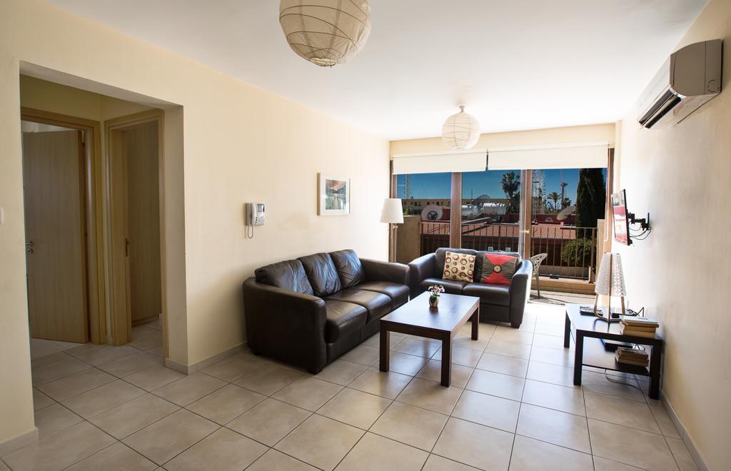 Napiana Apartments Agia Napa Kamer foto