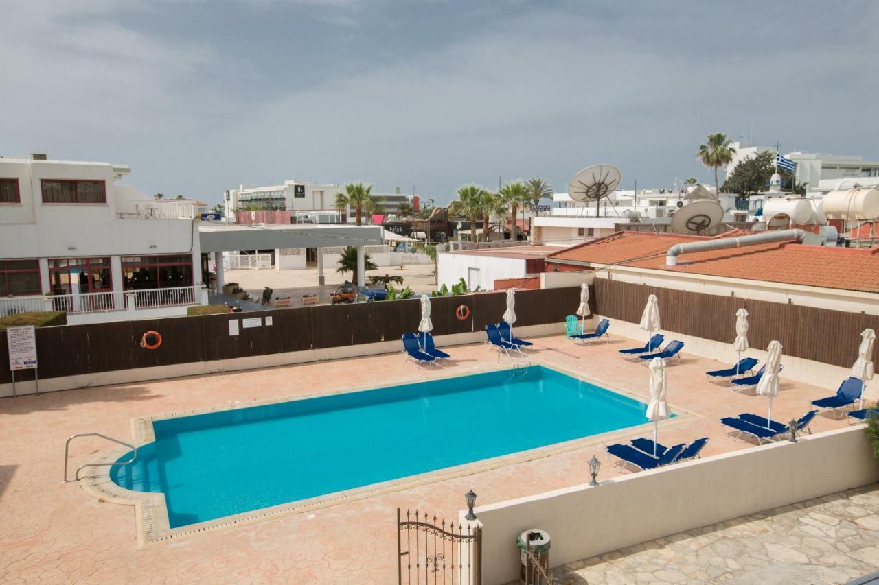 Napiana Apartments Agia Napa Buitenkant foto